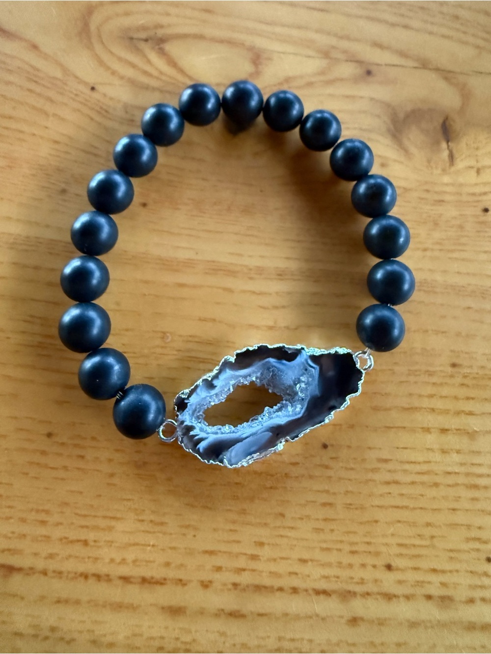 Black Beaded Bracelet with Gray Agate Geode Accent